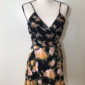 Sexy wrapper dress size: S